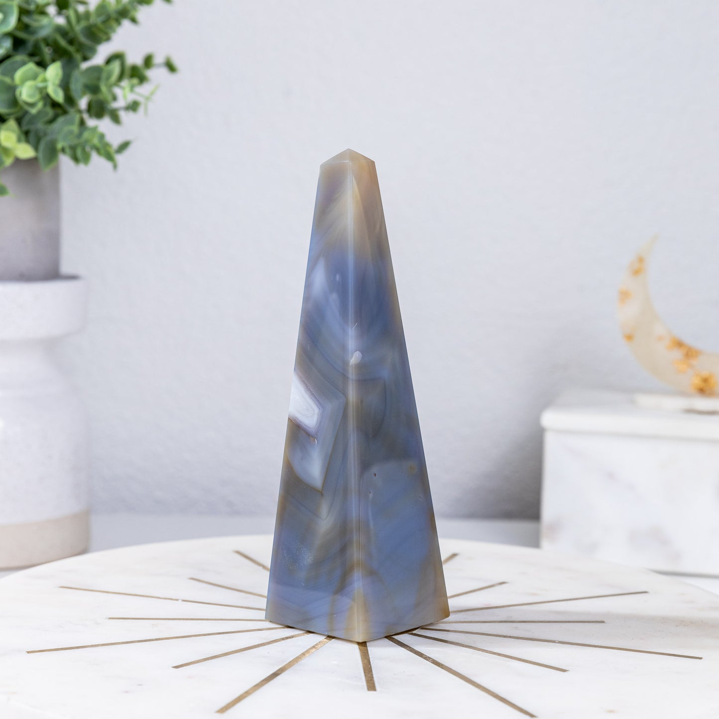 AGATE OBELISK